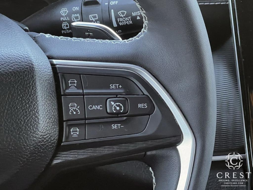 used 2023 Jeep Grand Cherokee car, priced at $26,985