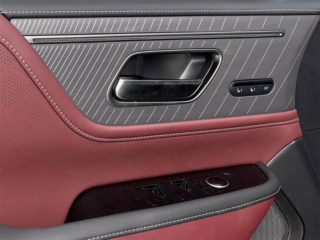 new 2026 INFINITI QX80 car, priced at $117,920