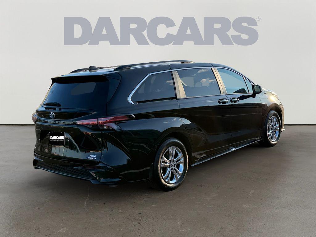 used 2022 Toyota Sienna car, priced at $34,718
