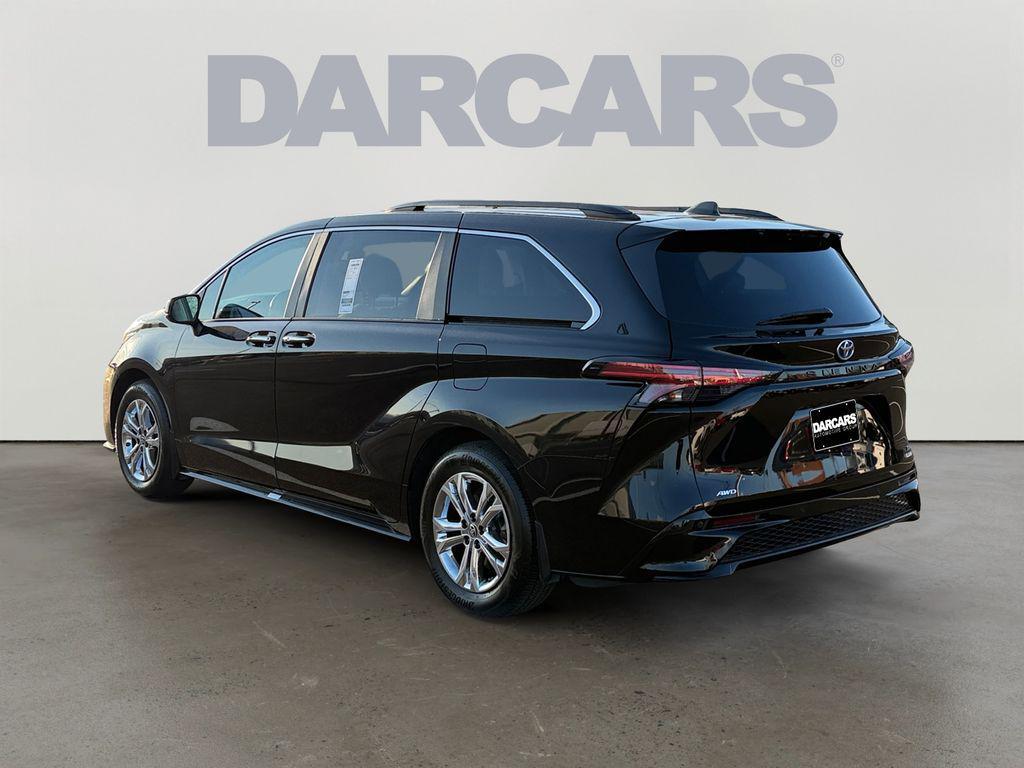 used 2022 Toyota Sienna car, priced at $34,718