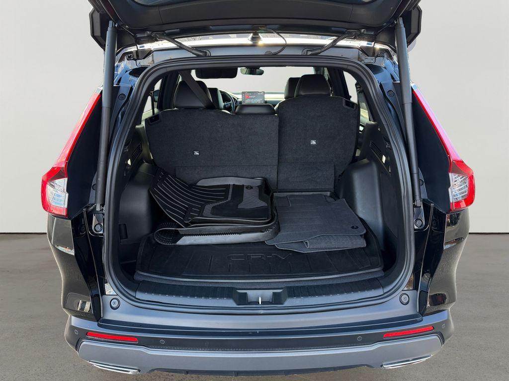 used 2025 Honda CR-V Hybrid car, priced at $28,786