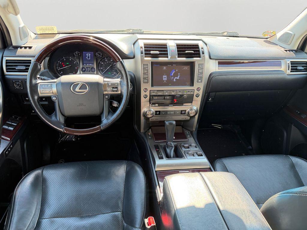 used 2019 Lexus GX 460 car, priced at $34,280