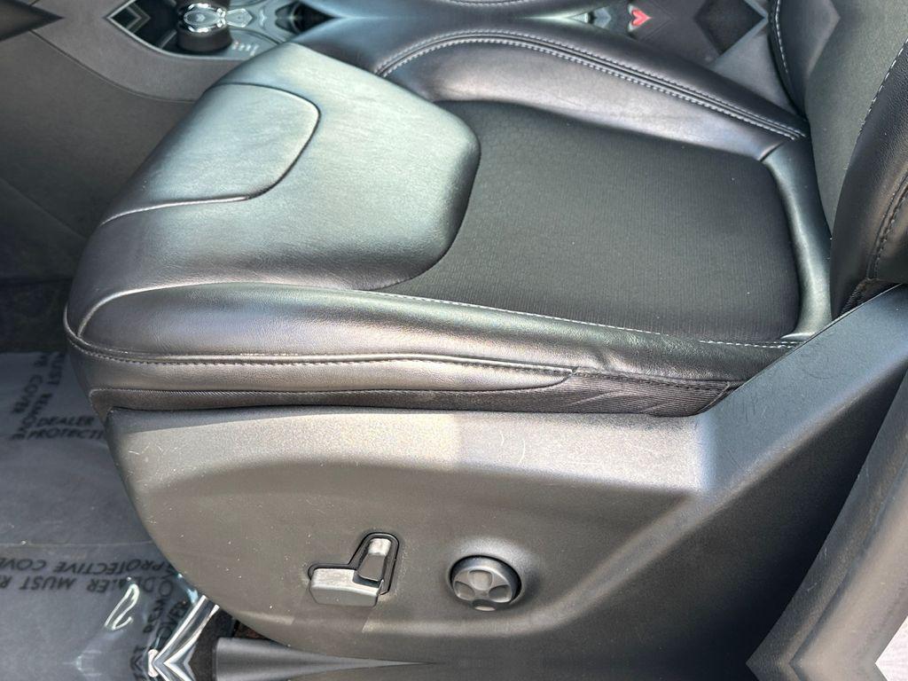 used 2020 Jeep Cherokee car, priced at $17,635