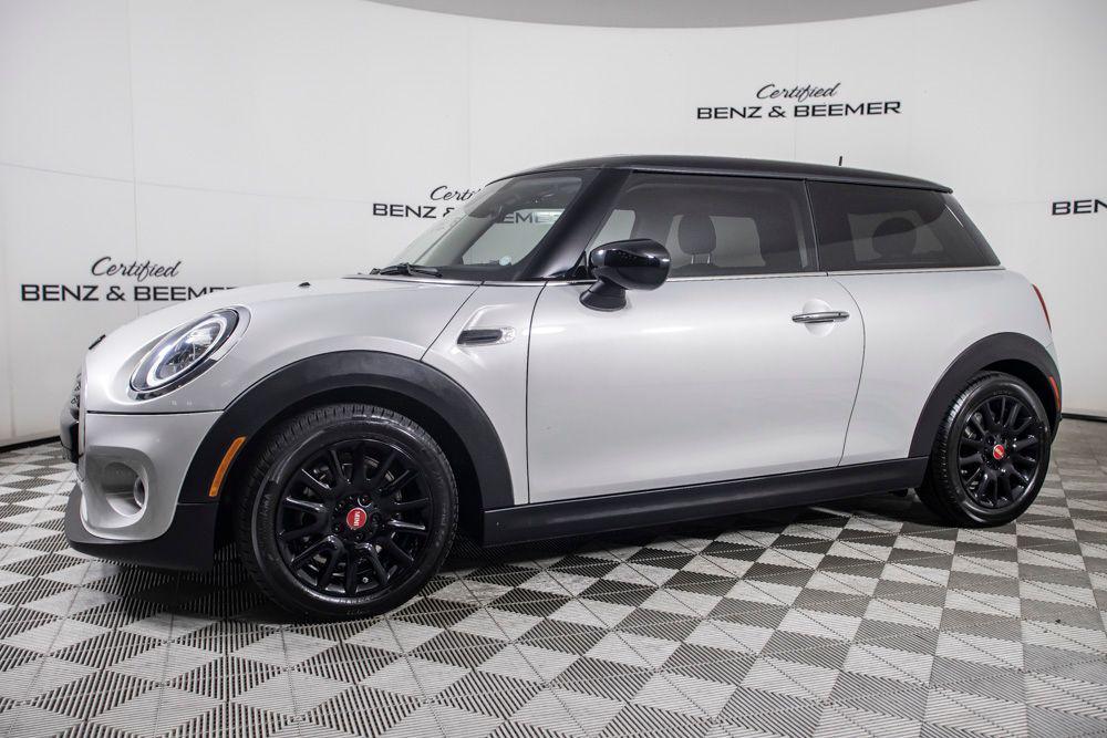 used 2021 MINI Hardtop car, priced at $21,000