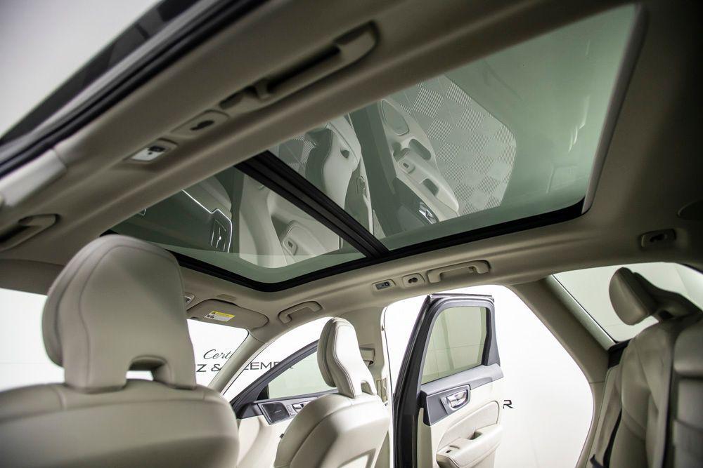 used 2019 Volvo XC60 car, priced at $18,500