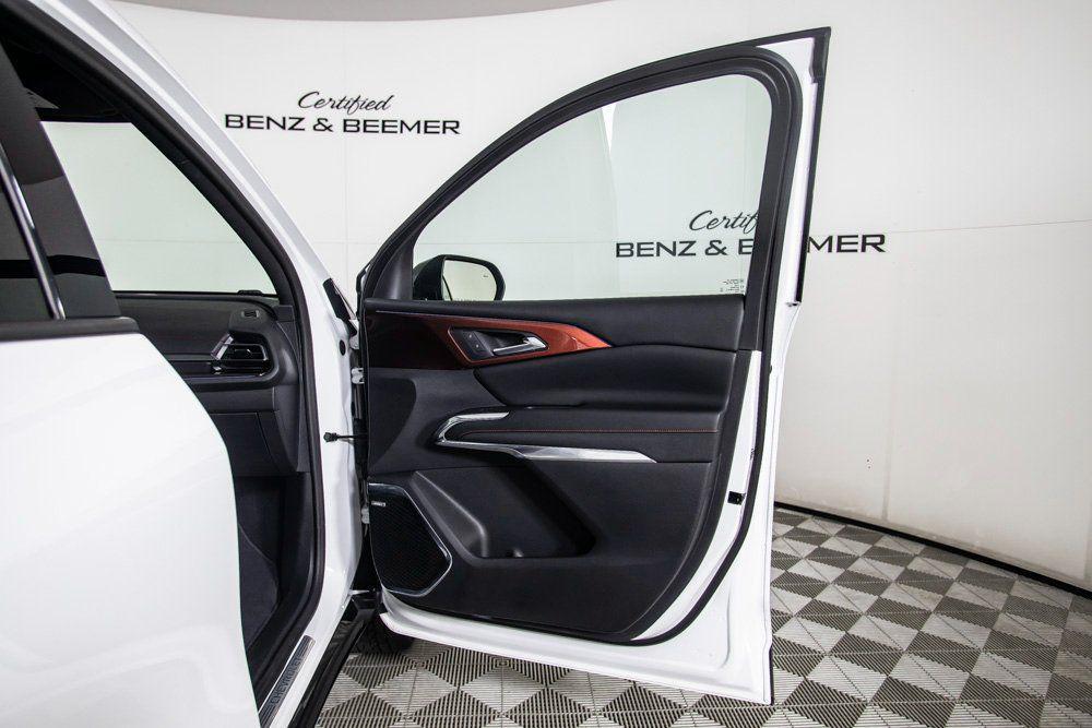 used 2024 Chevrolet Traverse car, priced at $47,000