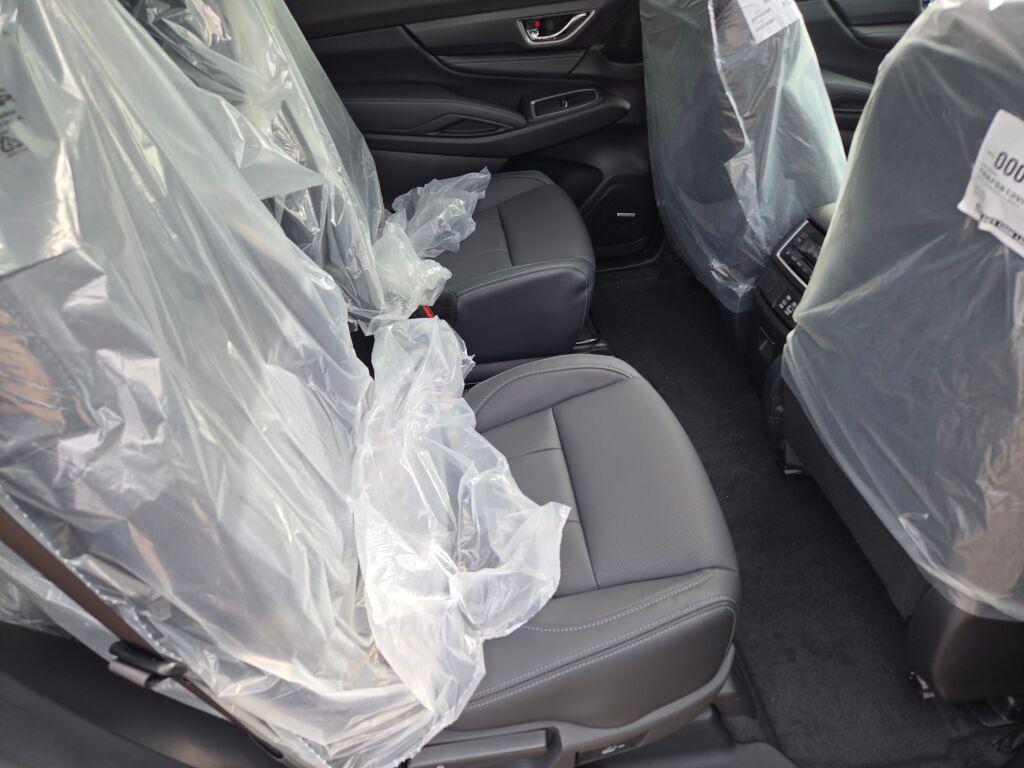 new 2025 Subaru Ascent car, priced at $44,913