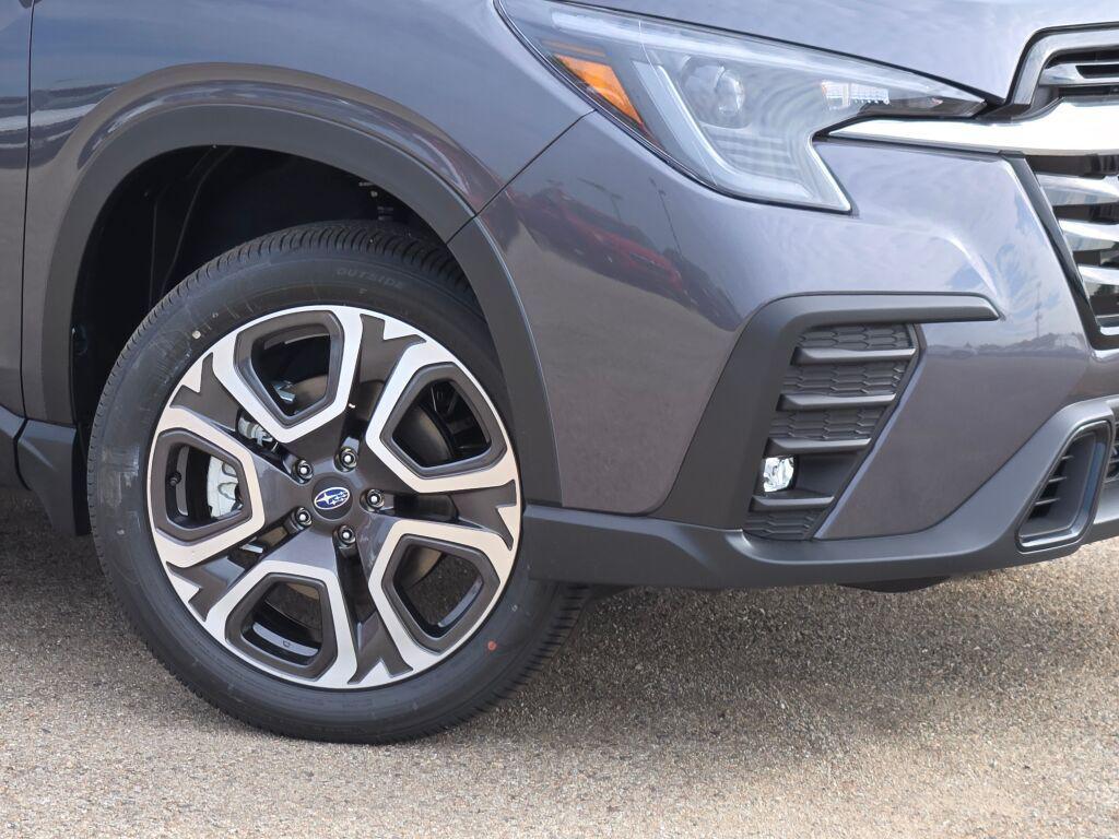 new 2025 Subaru Ascent car, priced at $44,913