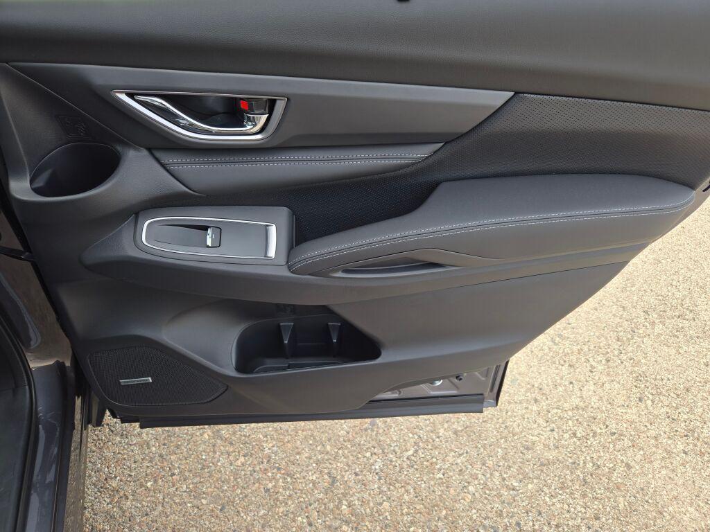 new 2025 Subaru Ascent car, priced at $44,913