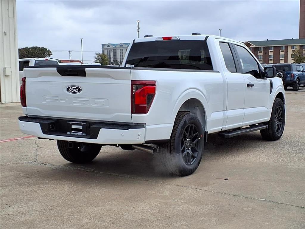 new 2025 Ford F-150 car, priced at $44,333