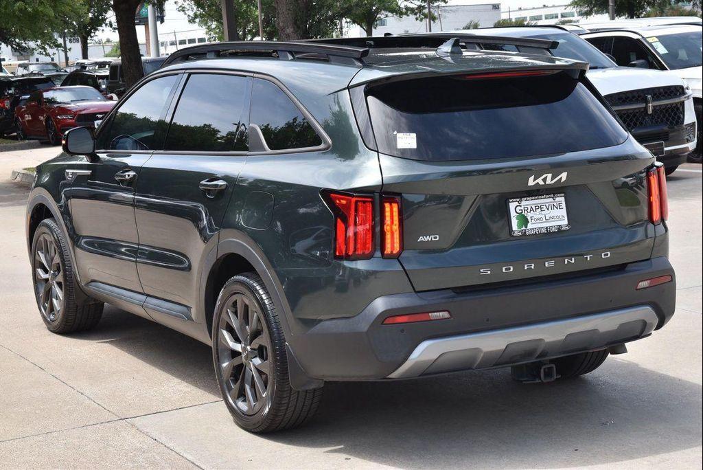 used 2022 Kia Sorento car, priced at $26,996