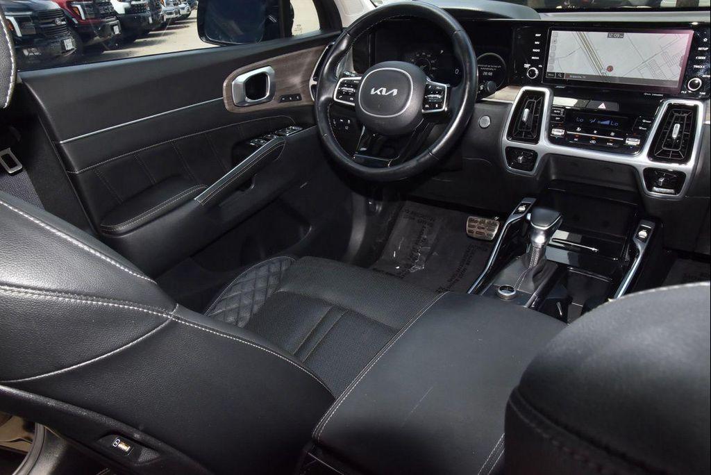 used 2022 Kia Sorento car, priced at $26,996