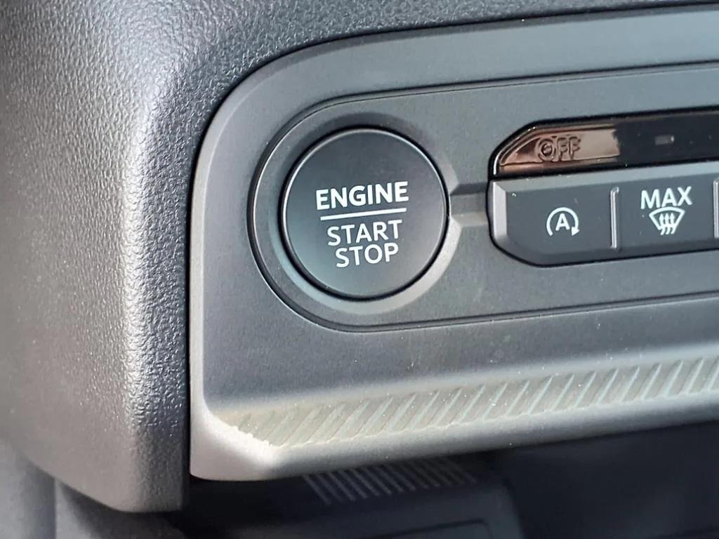 new 2025 Ford Bronco Sport car, priced at $26,449