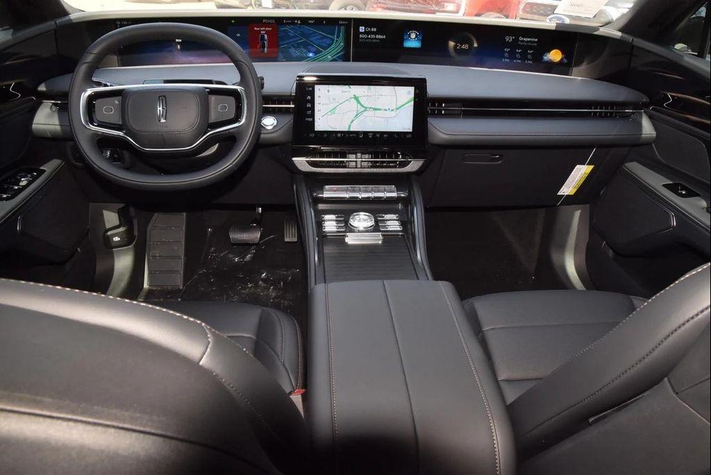 new 2025 Lincoln Nautilus car, priced at $56,434