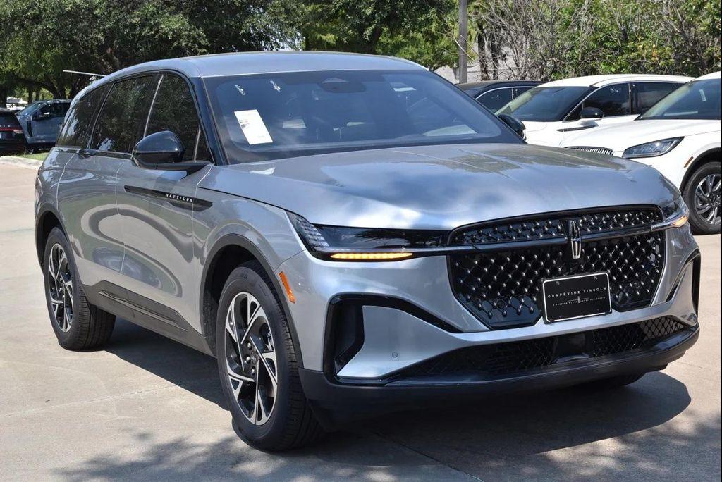 new 2025 Lincoln Nautilus car, priced at $56,434