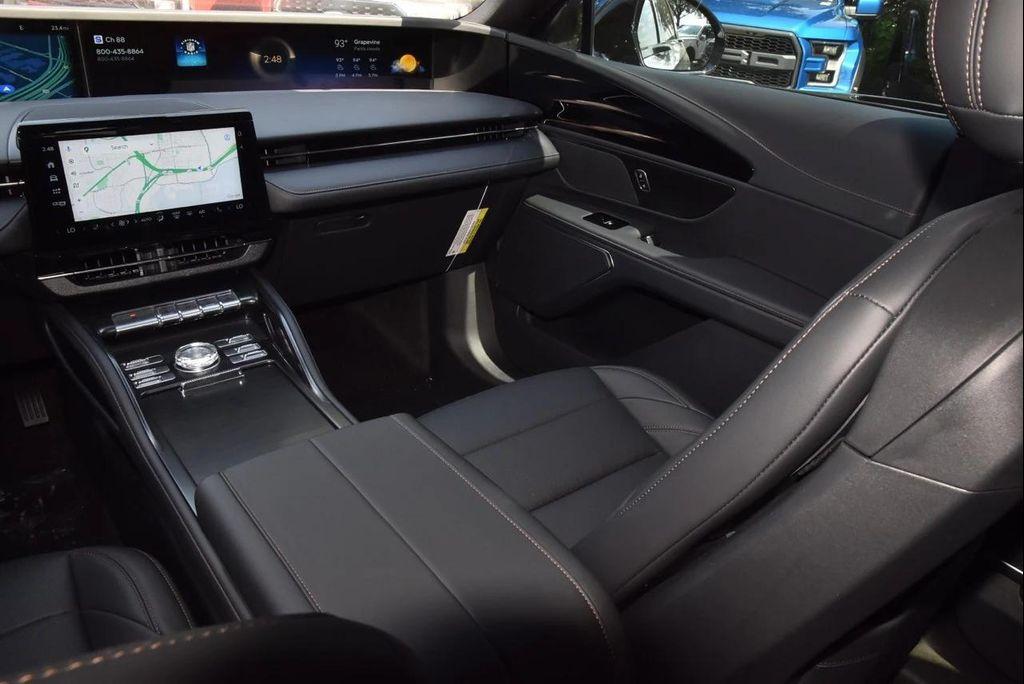 new 2025 Lincoln Nautilus car, priced at $56,434