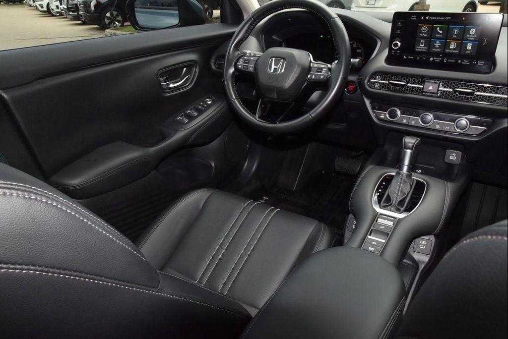 used 2025 Honda HR-V car, priced at $26,800