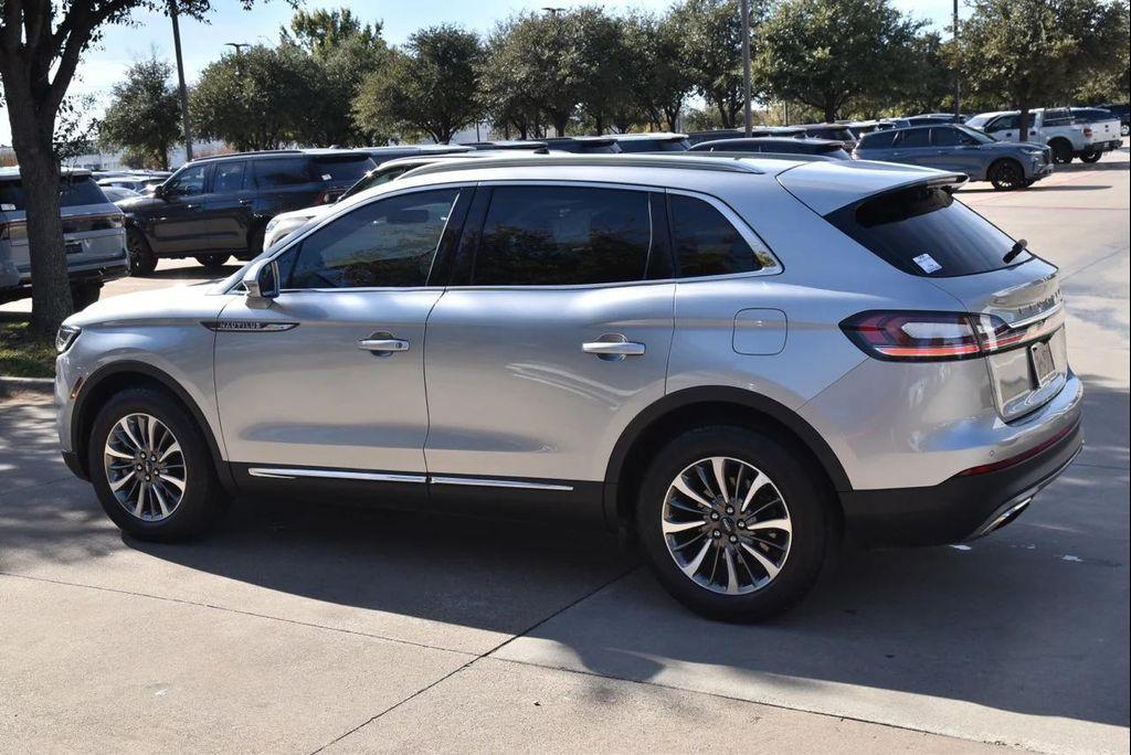 used 2022 Lincoln Nautilus car, priced at $25,461