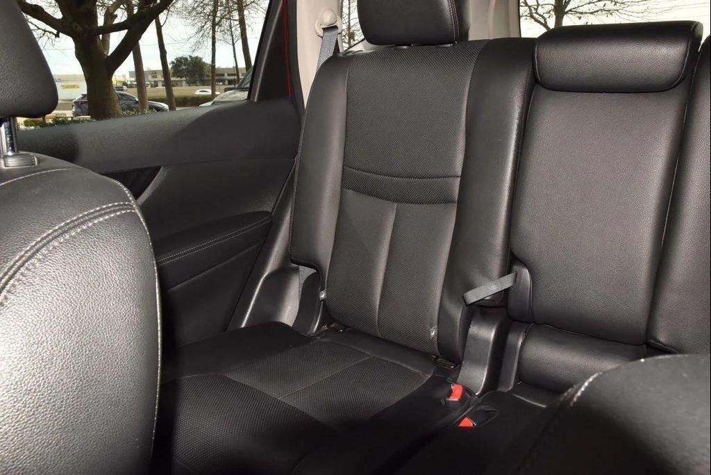 used 2020 Nissan Rogue car, priced at $17,977