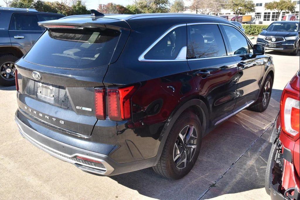 used 2021 Kia Sorento Hybrid car, priced at $19,995