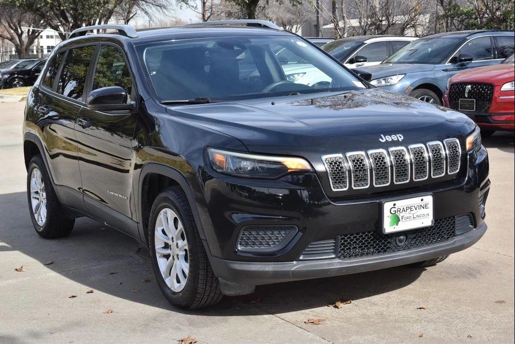 used 2021 Jeep Cherokee car, priced at $17,321