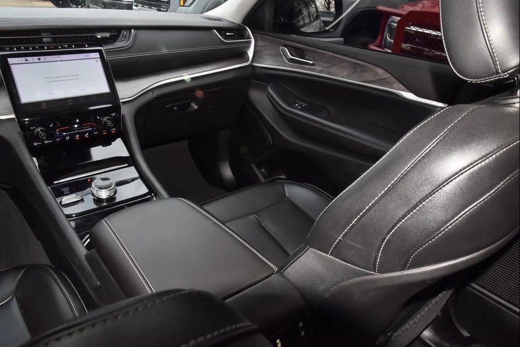 used 2023 Jeep Grand Cherokee L car, priced at $27,421