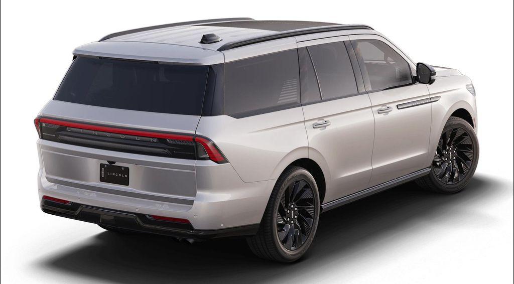 new 2025 Lincoln Navigator car, priced at $102,802