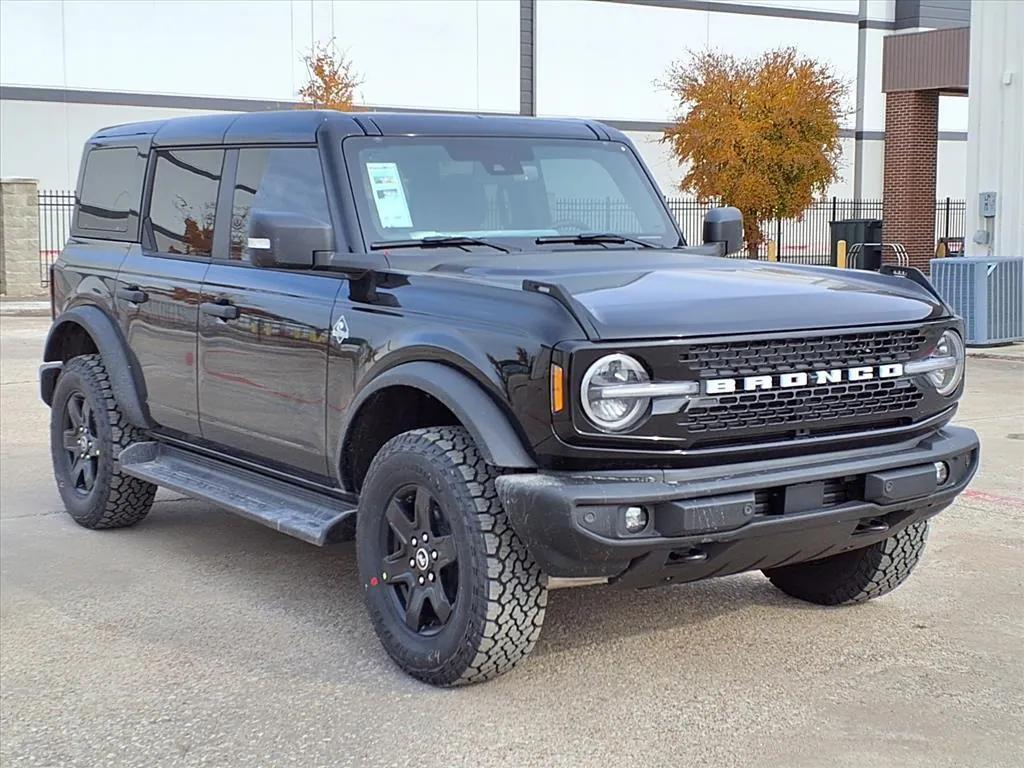 new 2025 Ford Bronco car, priced at $50,560