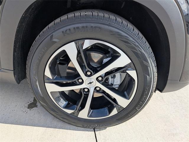 used 2024 Chevrolet Trax car, priced at $22,568