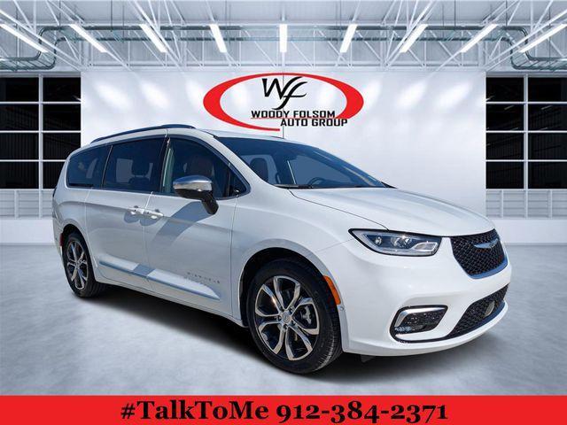 new 2026 Chrysler Pacifica car