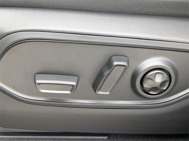 new 2025 Jeep Grand Cherokee car, priced at $48,593