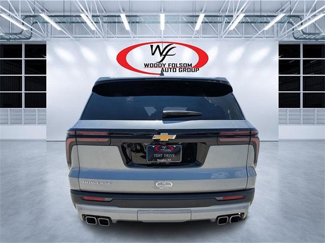 used 2025 Chevrolet Traverse car, priced at $38,032