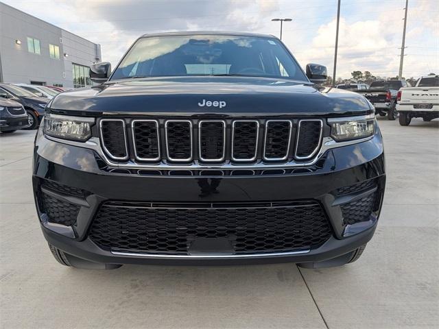 new 2025 Jeep Grand Cherokee car, priced at $38,655
