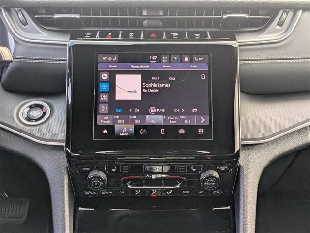 new 2025 Jeep Grand Cherokee car, priced at $42,487