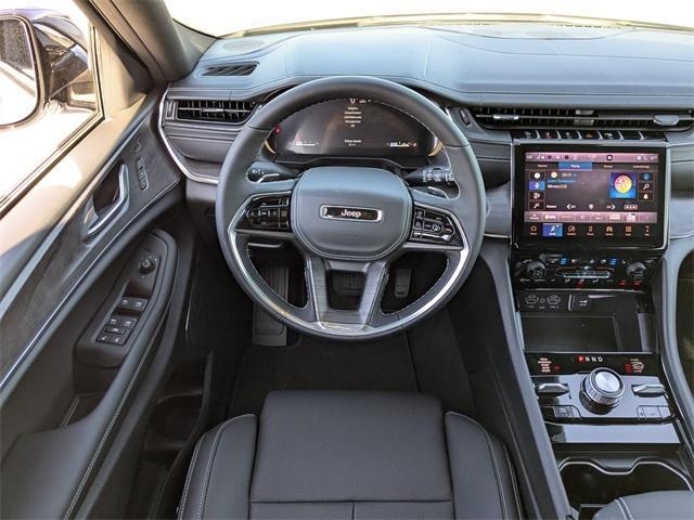 new 2025 Jeep Grand Cherokee car, priced at $57,739