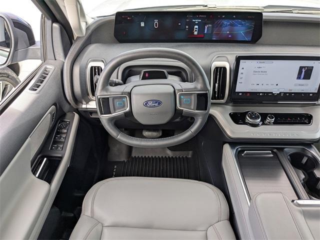 used 2025 Ford Expedition car, priced at $65,642