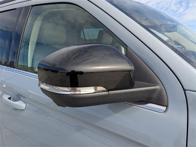 used 2025 Ford Expedition car, priced at $65,642