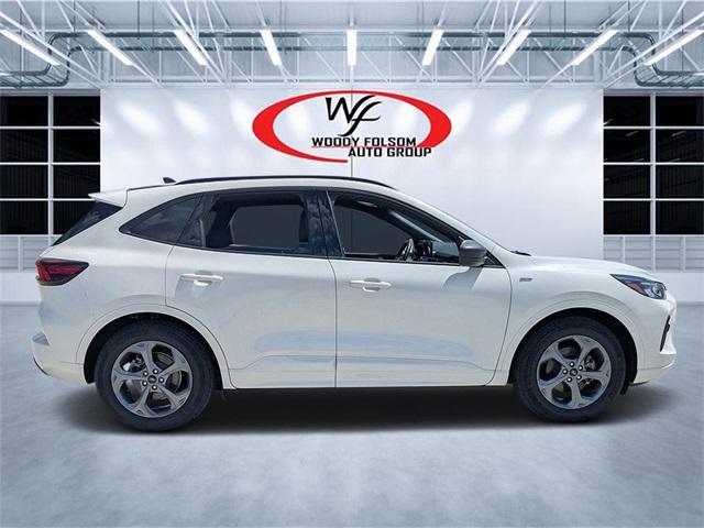 used 2024 Ford Escape car, priced at $22,245