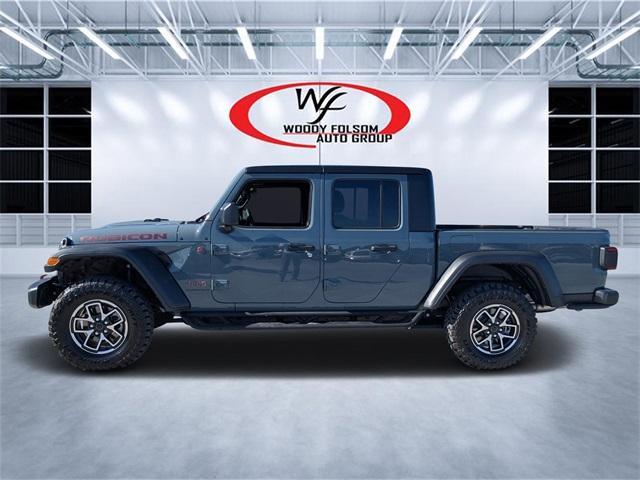 used 2025 Jeep Gladiator car, priced at $49,594