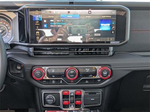 used 2025 Jeep Gladiator car, priced at $49,594