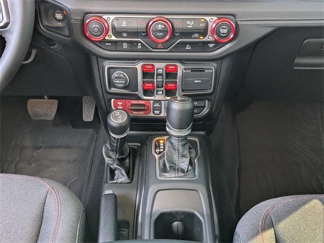 used 2025 Jeep Gladiator car, priced at $49,594