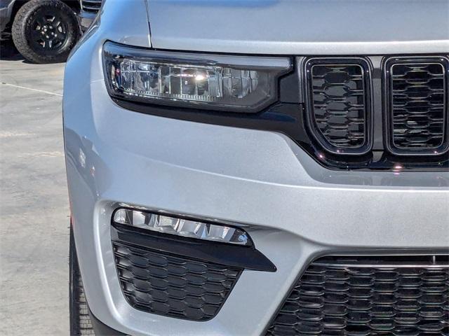 new 2025 Jeep Grand Cherokee car, priced at $48,593