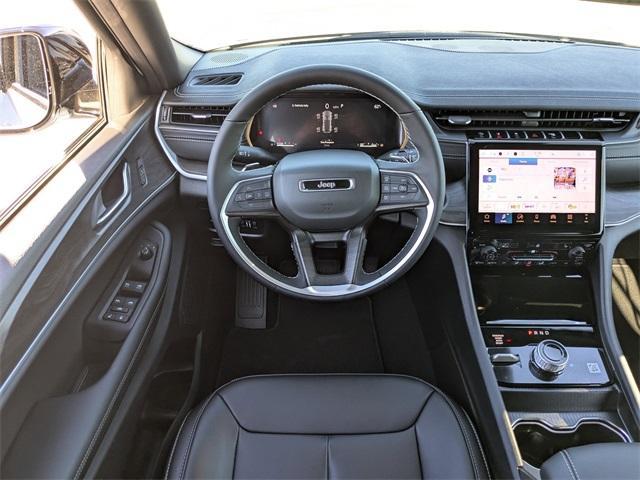 new 2025 Jeep Grand Cherokee car, priced at $48,593