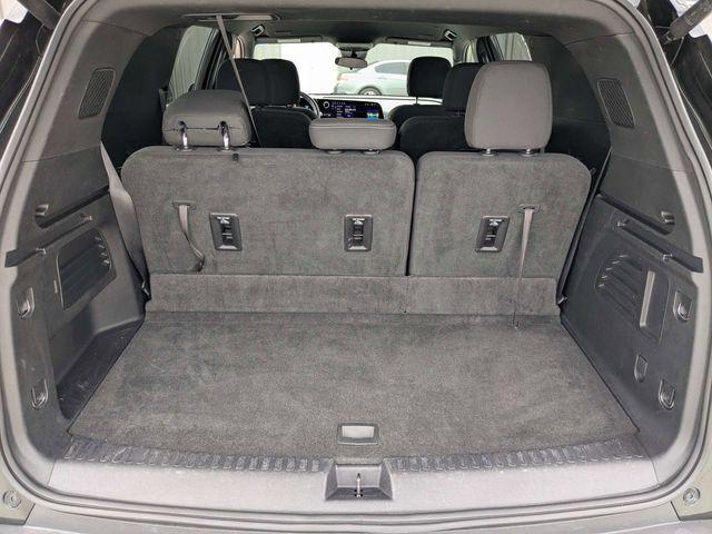 used 2025 Chevrolet Traverse car, priced at $42,923