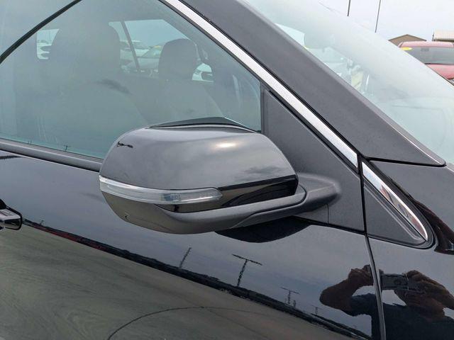 used 2025 Chevrolet Traverse car, priced at $42,923