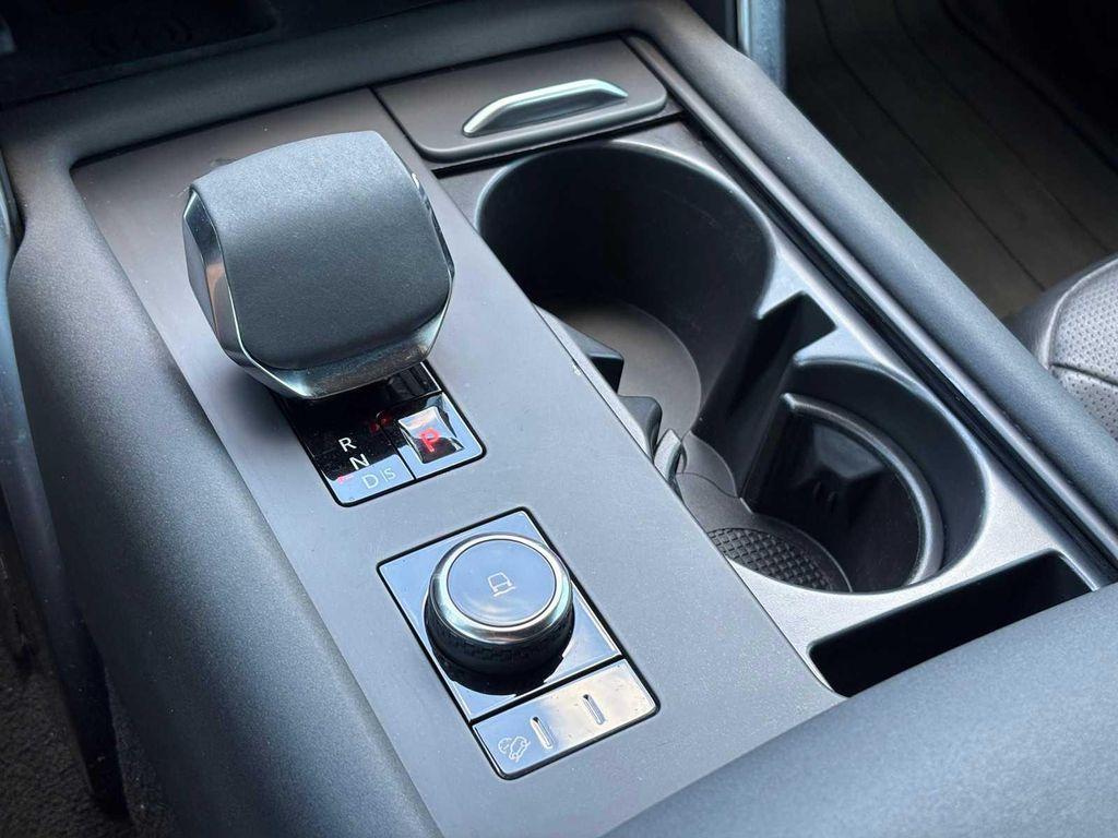 used 2023 Land Rover Discovery car, priced at $31,816