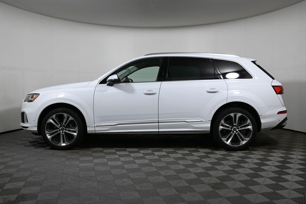 used 2022 Audi Q7 car, priced at $36,000