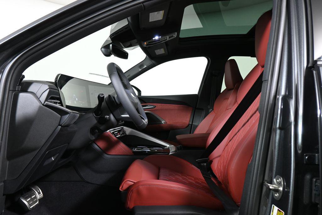 new 2025 Audi SQ5 car, priced at $74,395