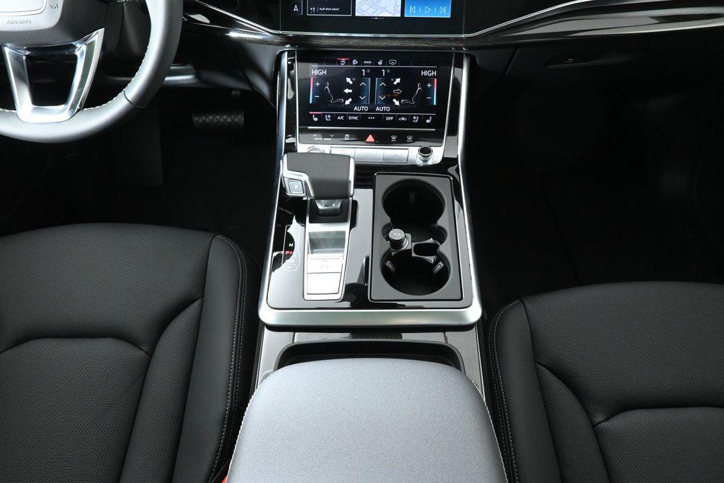 new 2026 Audi Q7 car, priced at $79,155