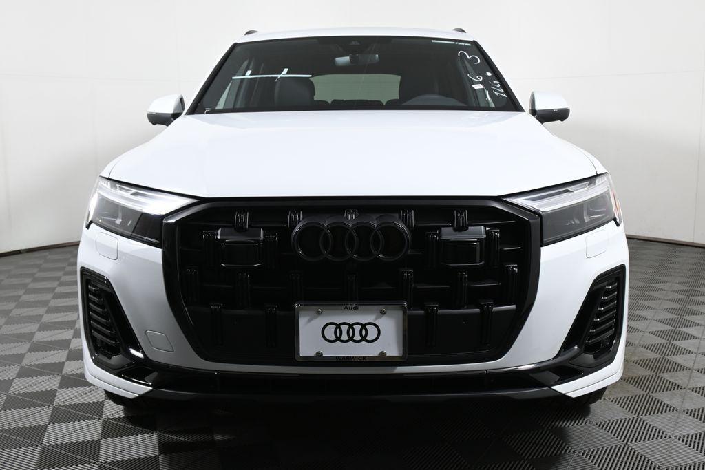 new 2026 Audi Q7 car, priced at $79,155
